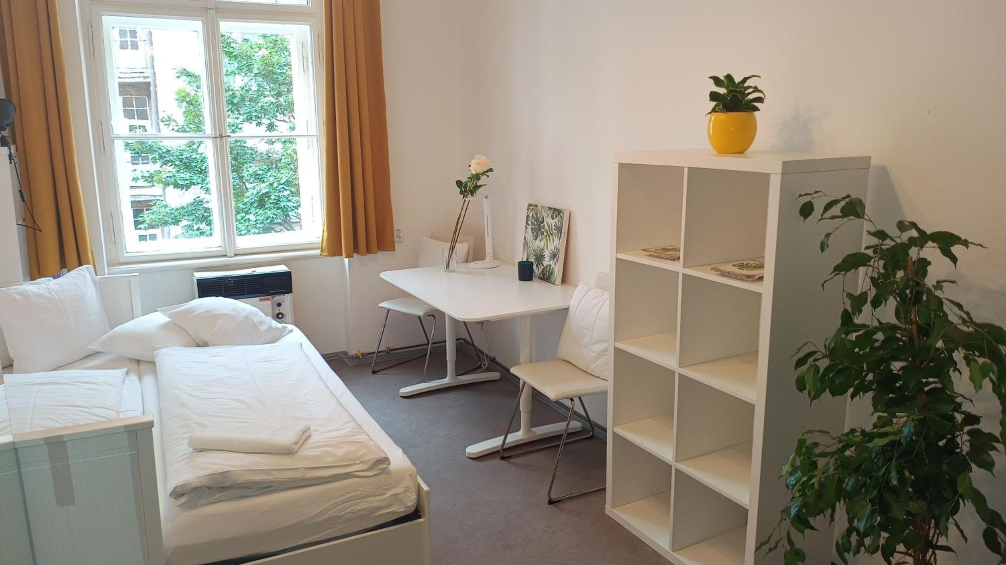 Apartments In Mala Strana - 10 Minutes From Charles Bridge Prag Dış mekan fotoğraf