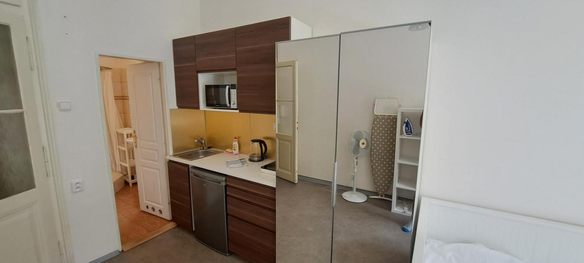 Apartments In Mala Strana - 10 Minutes From Charles Bridge Prag Dış mekan fotoğraf