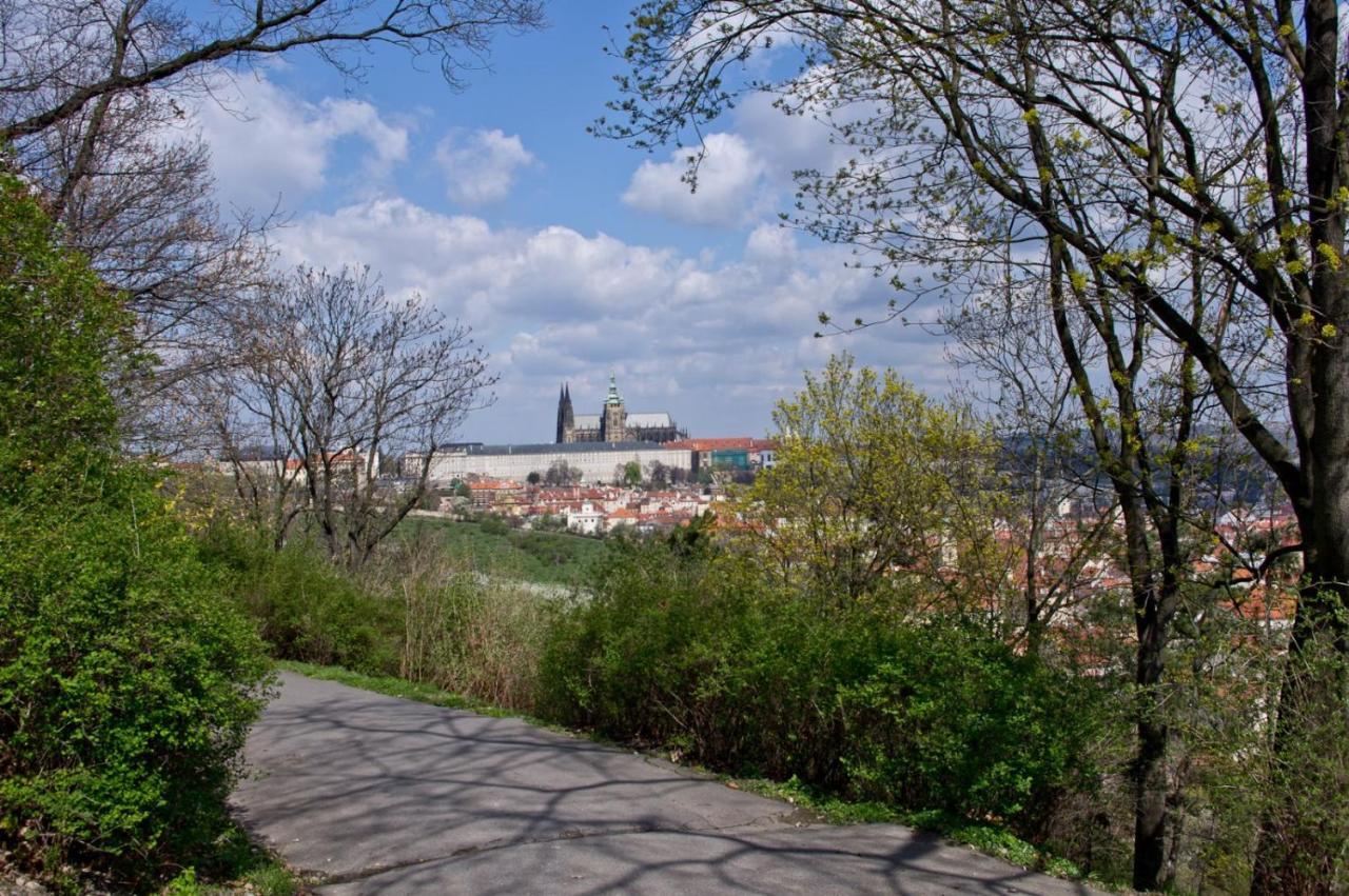 Apartments In Mala Strana - 10 Minutes From Charles Bridge Prag Dış mekan fotoğraf