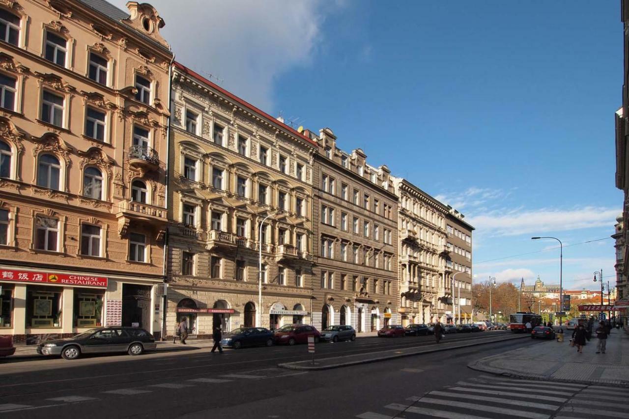 Apartments In Mala Strana - 10 Minutes From Charles Bridge Prag Dış mekan fotoğraf