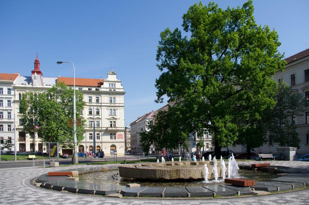 Apartments In Mala Strana - 10 Minutes From Charles Bridge Prag Dış mekan fotoğraf